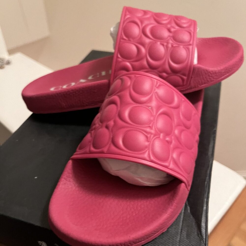 New Coach slides give the perfect pop of color!!!!
